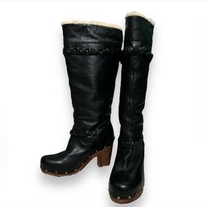 UGG Black Savanna Shearling Lined Heeled Boots